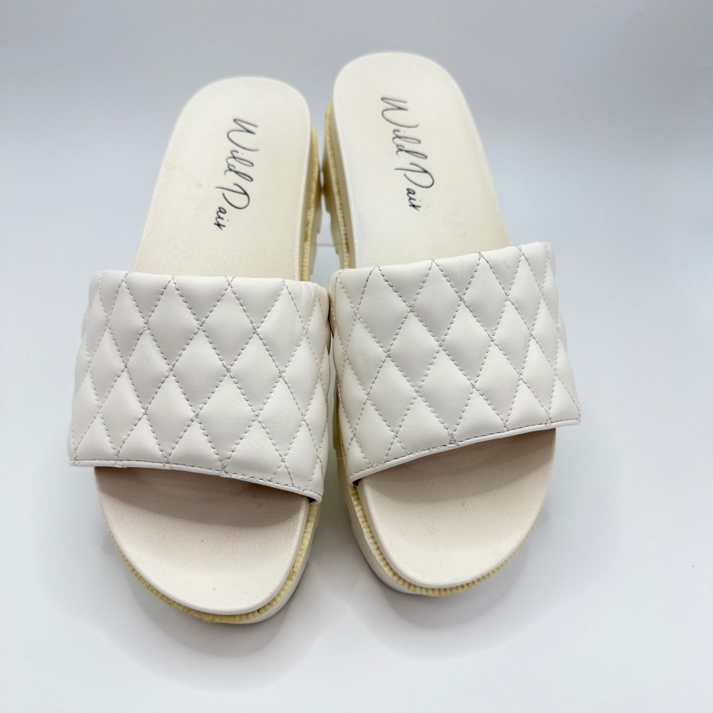 Wild Pair Chunky Quilted Platform Slides Women 8 Y2K Cream White Sandals Coastal